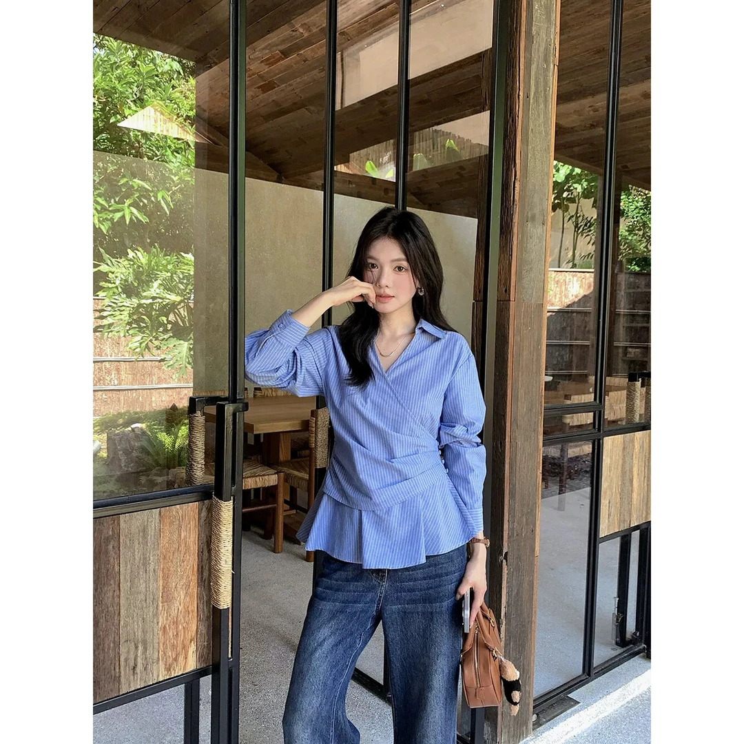 大码胖MM秋季新款韩系侧边纽扣收腰显瘦衬衫条纹百搭上衣
