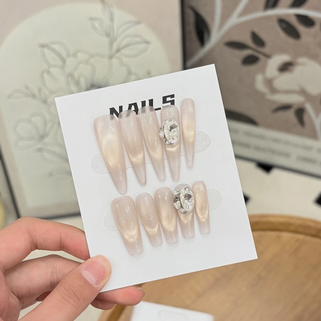 鎏金冰茶-茉莉Molly轻奢手工穿戴甲