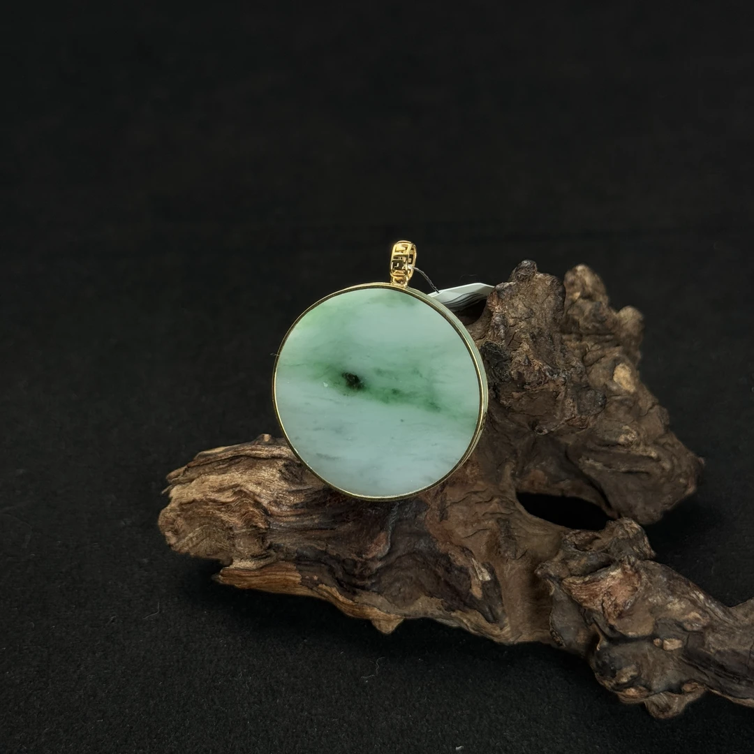 【诚翠拍品第九十八期午】翡翠59吊坠LLi5092金