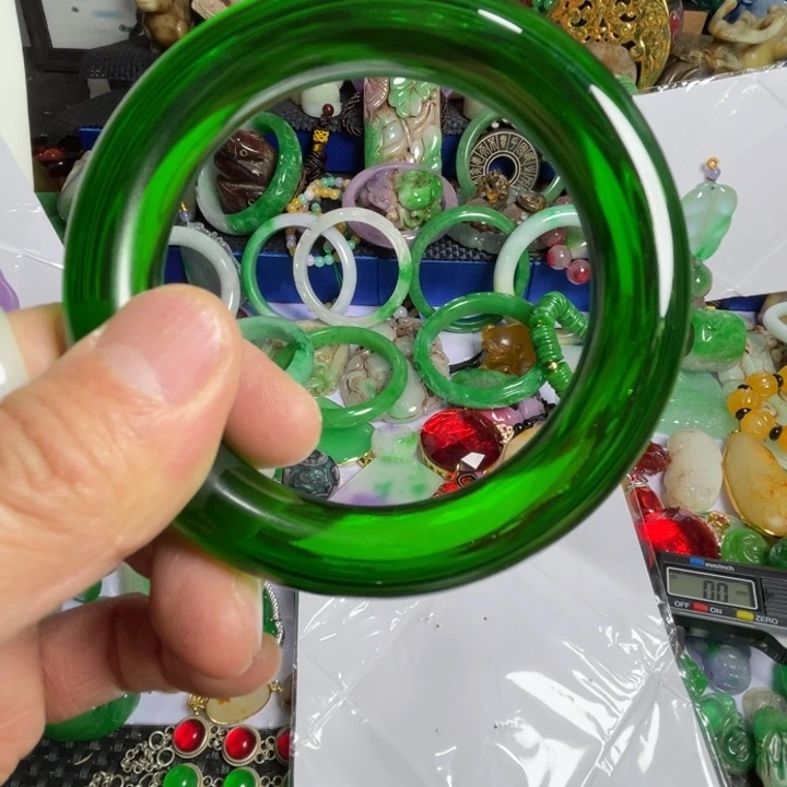 伟***峰把件滴血莲花菩提