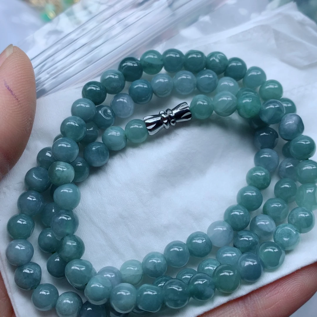 翡翠项链未镶嵌翡翠