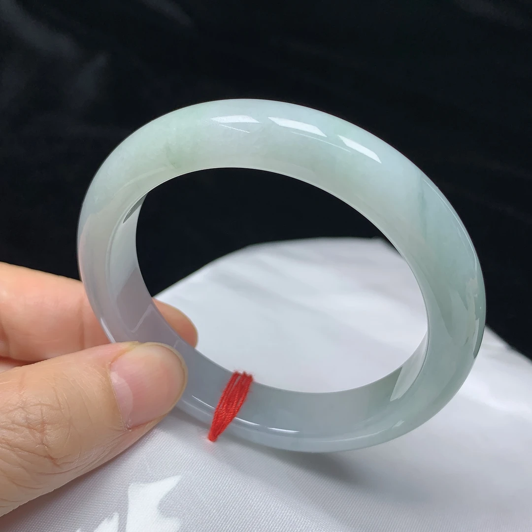 56正圈飘绿缅甸天然翡翠A货手镯少女款时尚百搭平安妈妈玉镯无裂