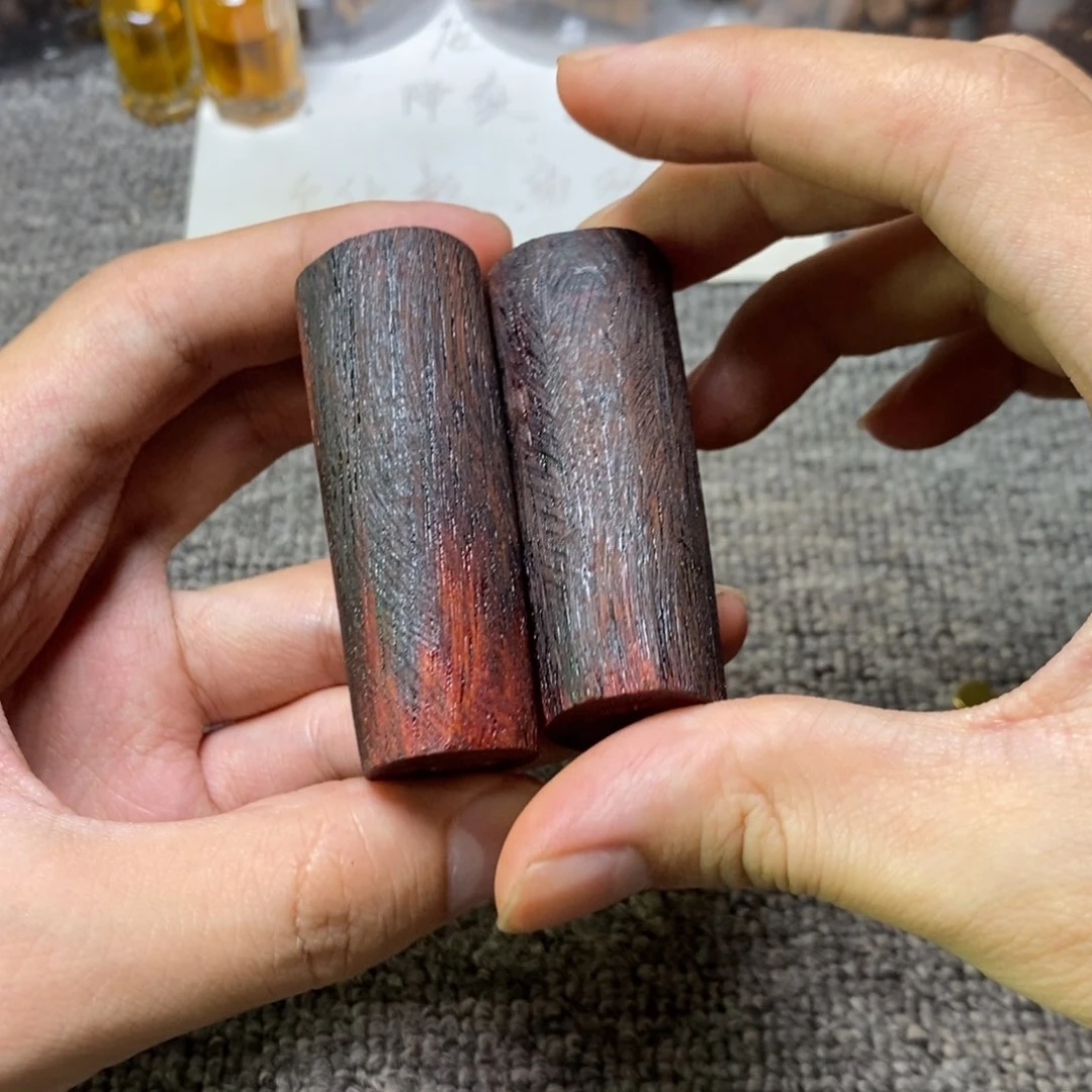 藤类降真香手把件精工满油