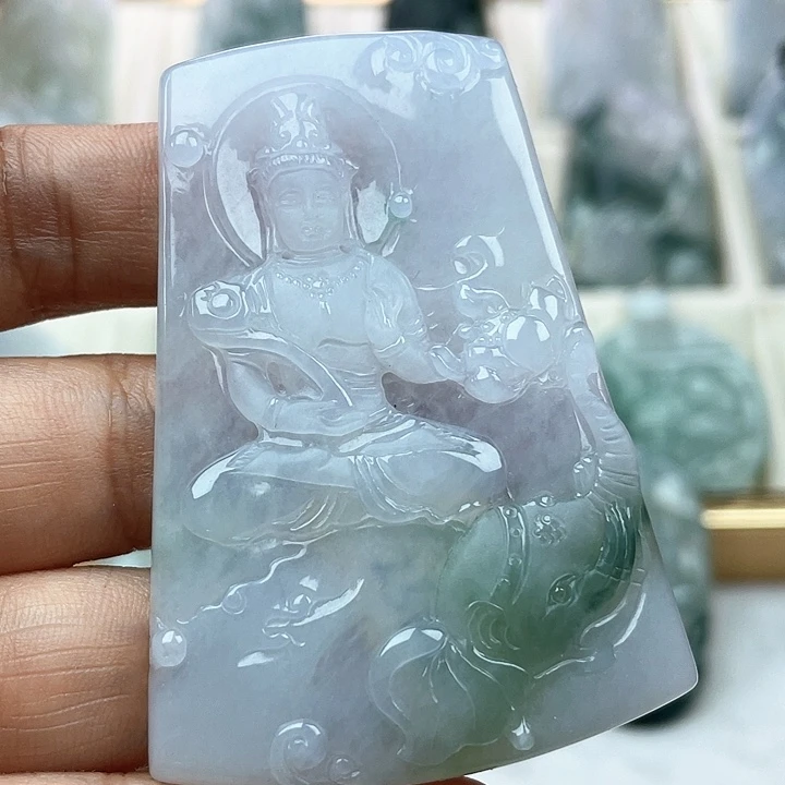翡翠未镶嵌颈饰天然翡翠A货普贤菩萨