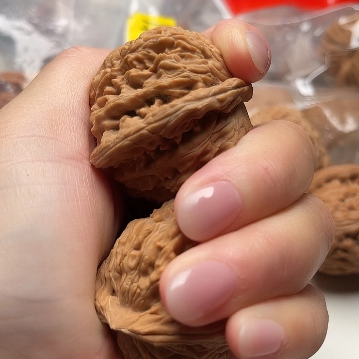 手串文玩核桃篓子