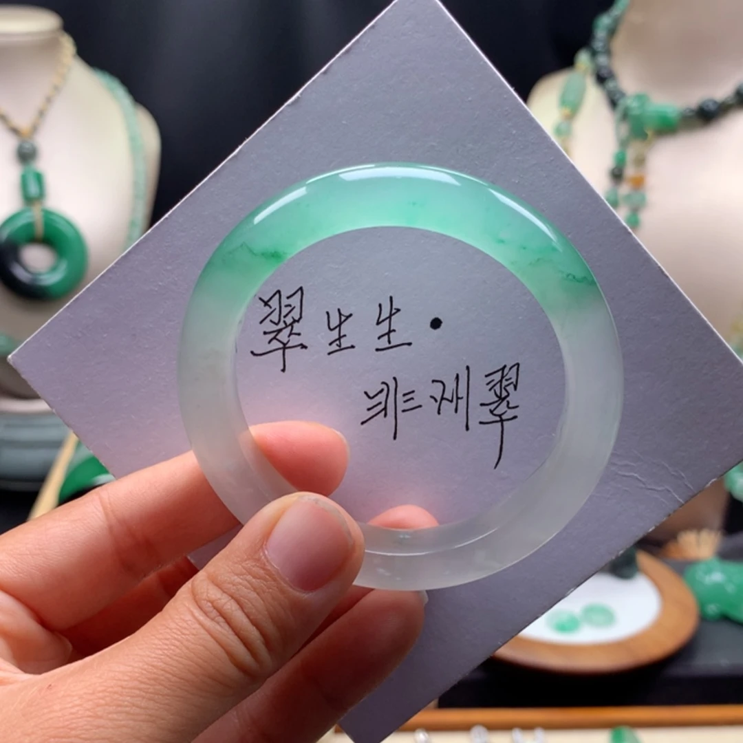 【闪购商品】未镶嵌手镯石英质玉小*