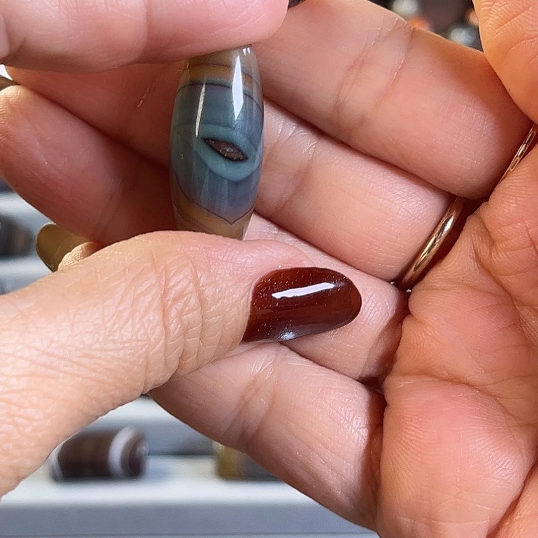 开***行玛瑙/玉髓合金颈饰