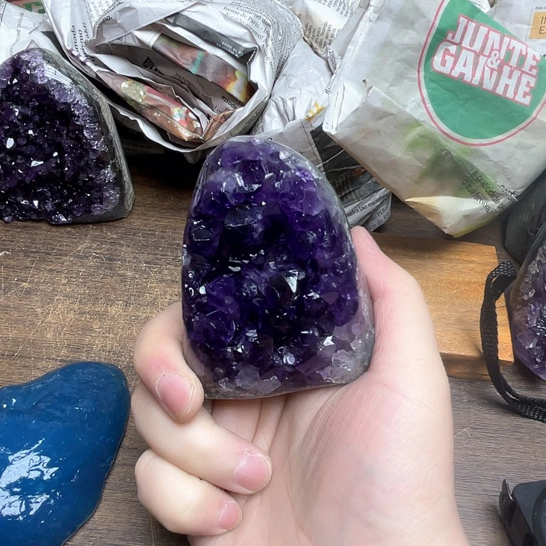 紫晶大型摆件（非配饰）未镶嵌