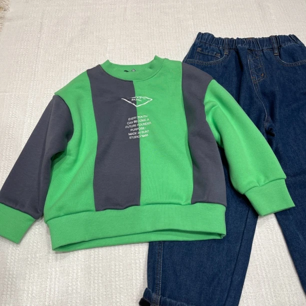 10574高端童装时尚百搭秋冬新品拼接卫衣A1-2-2