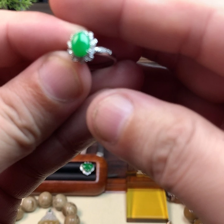 吊坠(不含链)未镶嵌翡翠天然缅甸A货翡翠
