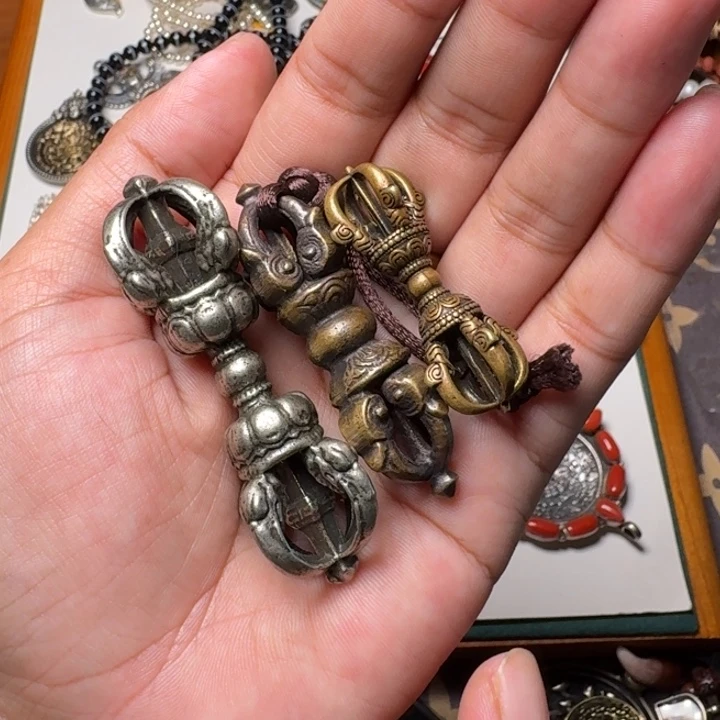铜铁合金类铜菩提吊坠项链锁骨