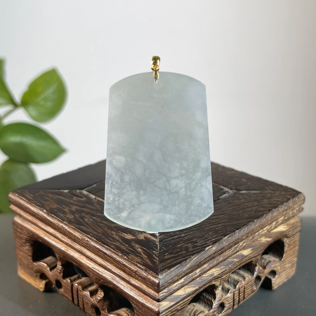 JYW03-86 天然缅甸A货翡翠 18K扣无事牌