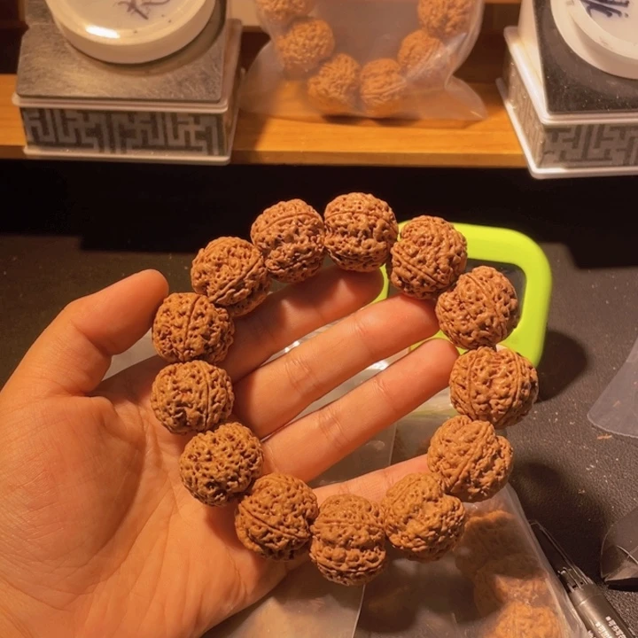 豆***豆手串金刚菩提这个