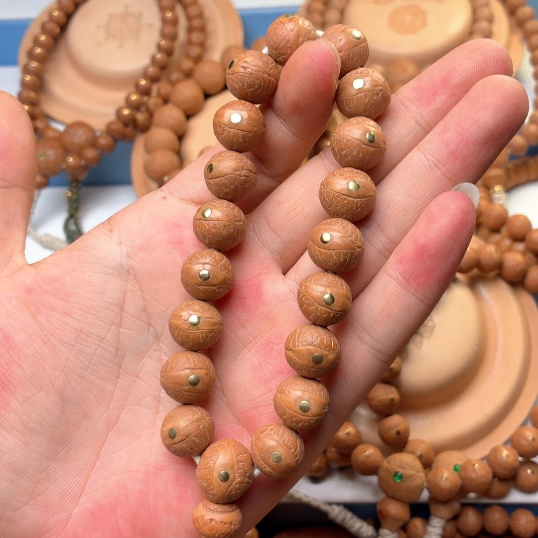 凤眼菩提手串镶嵌铜钉13一物一图