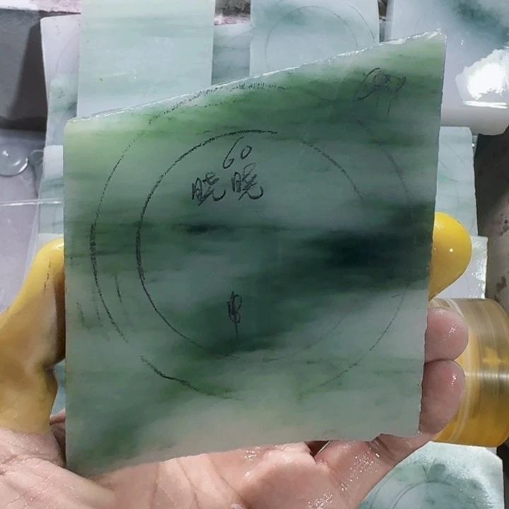 @***@未镶嵌定制石英质玉（天山翠）手镯60定制款