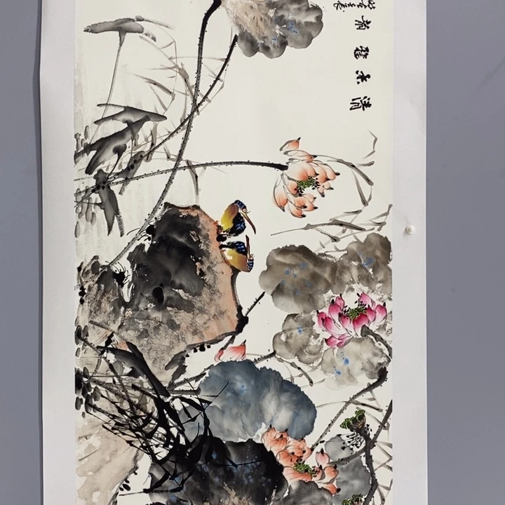 手绘作品等多种形式进行