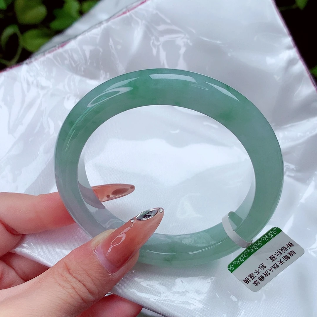 翡翠未镶嵌手镯59