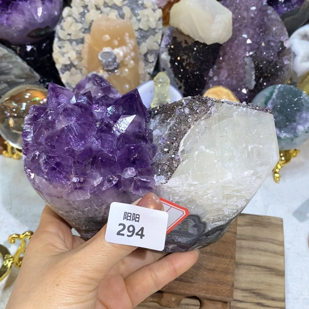 未镶嵌大型摆件（非配饰）水晶方解石