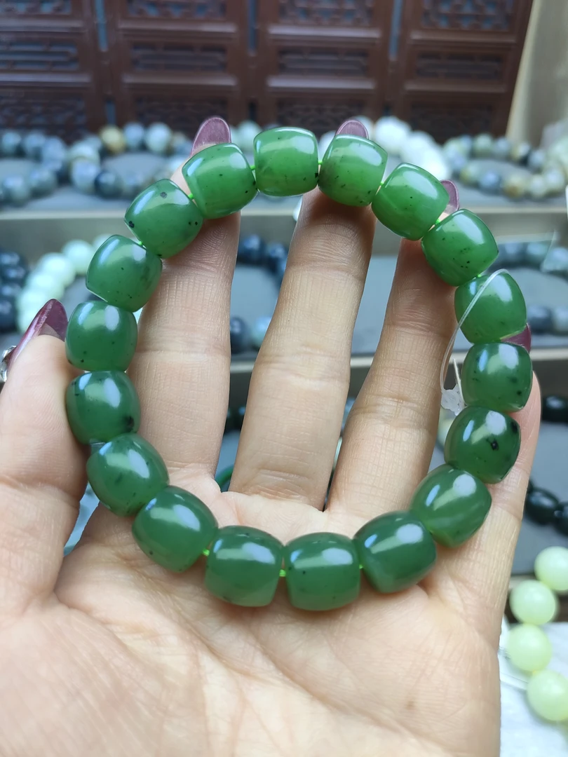 天然和田玉俄罗斯碧玉直切果绿色12mm手串手链
