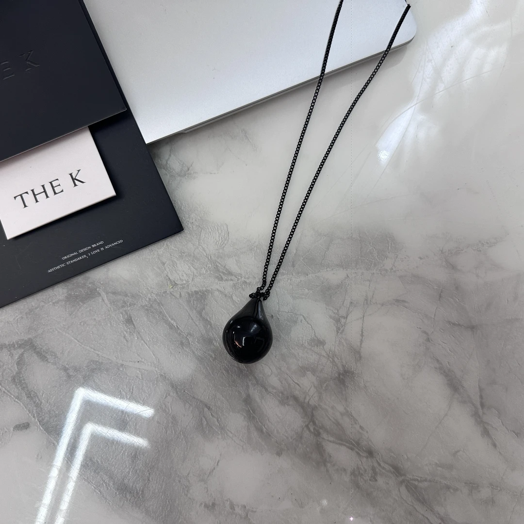 合金项链 THE K 黑色水滴项链