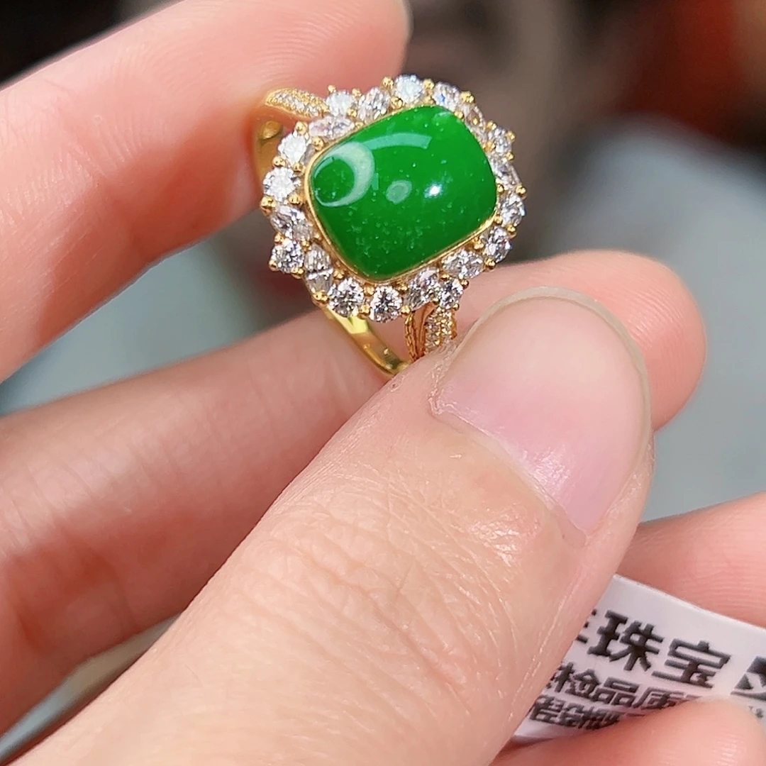 邢***甘绿松石18K金镶嵌珠宝奇石