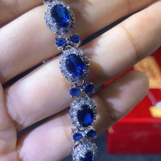 大***豆银S925镶嵌戒指红宝石