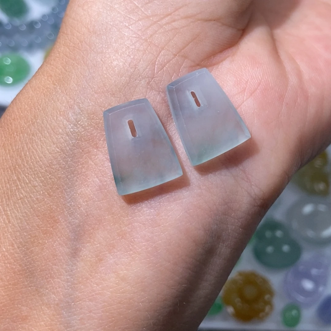 定制翡翠未镶嵌翡翠14.5×11.1×2.8