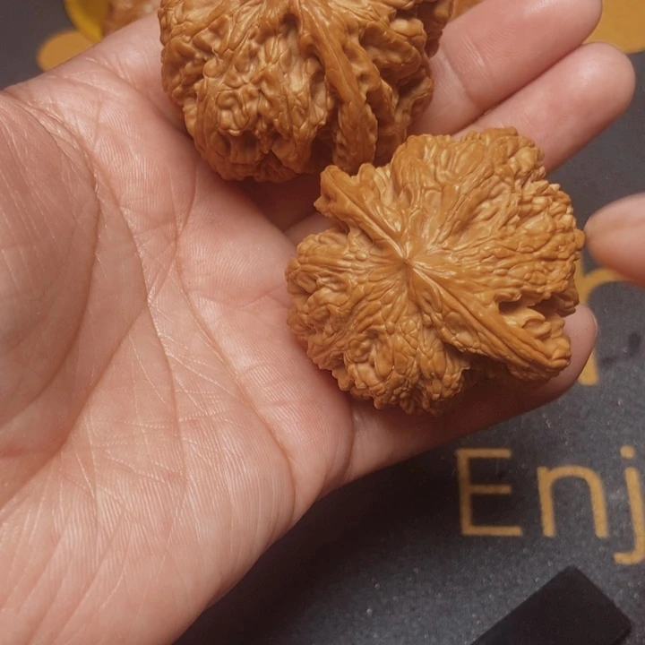 文玩核桃吊坠文玩39