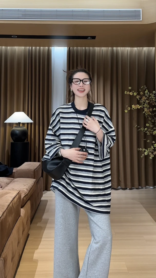 YYOUHAN 2025夏款反向设计极简风百搭藏青条纹T恤上衣 2504C1945