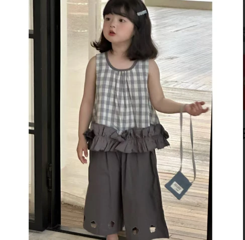 女童夏季套装2025新款女宝宝格子背心花边两件套洋气儿童装夏装潮