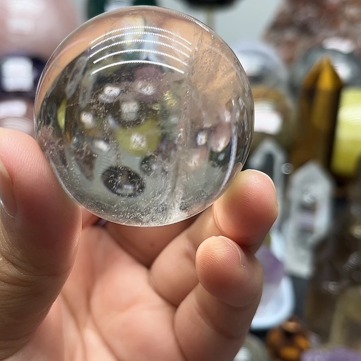 未镶嵌珠宝半成品水晶130克茶水晶球