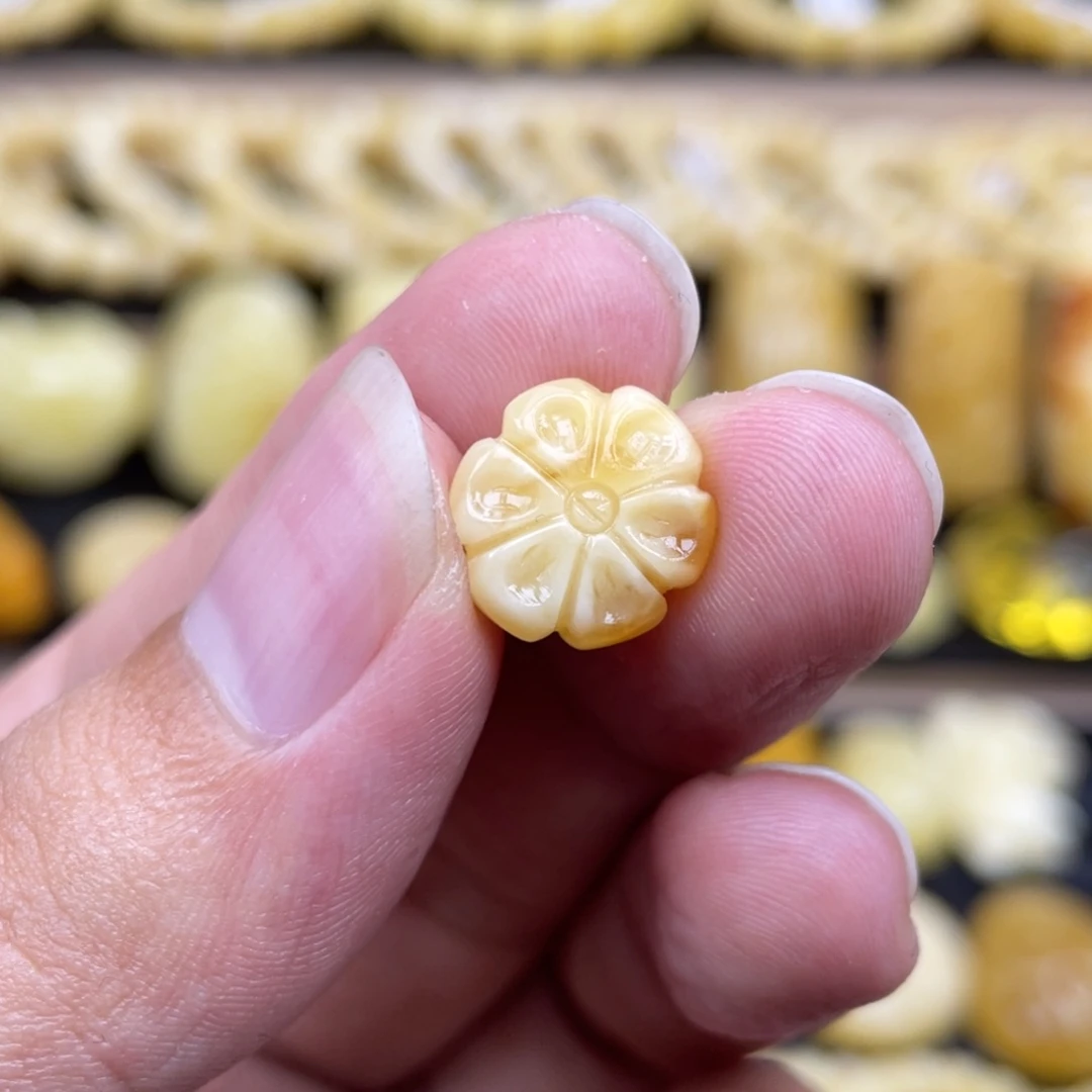 未镶嵌琥珀裸石琥珀蜜蜡
