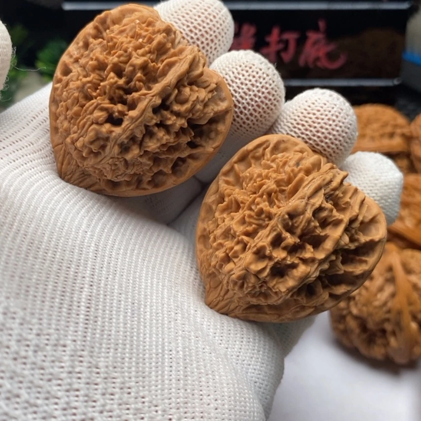 【闪购商品】文玩核桃把件丶*14星星