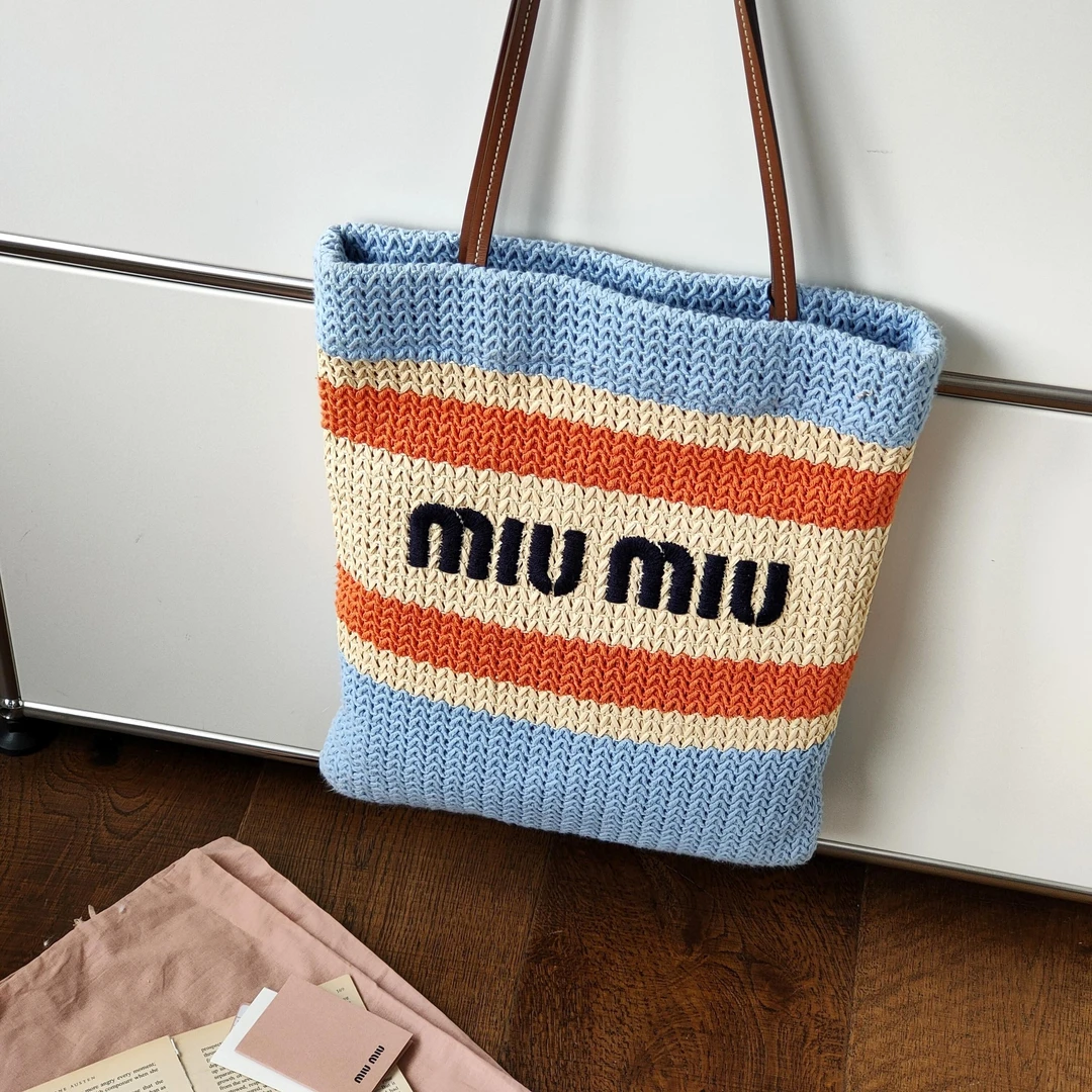 95新 MIU MIU/缪缪 Azul-竖版条纹编织拉菲草托特单肩包50046