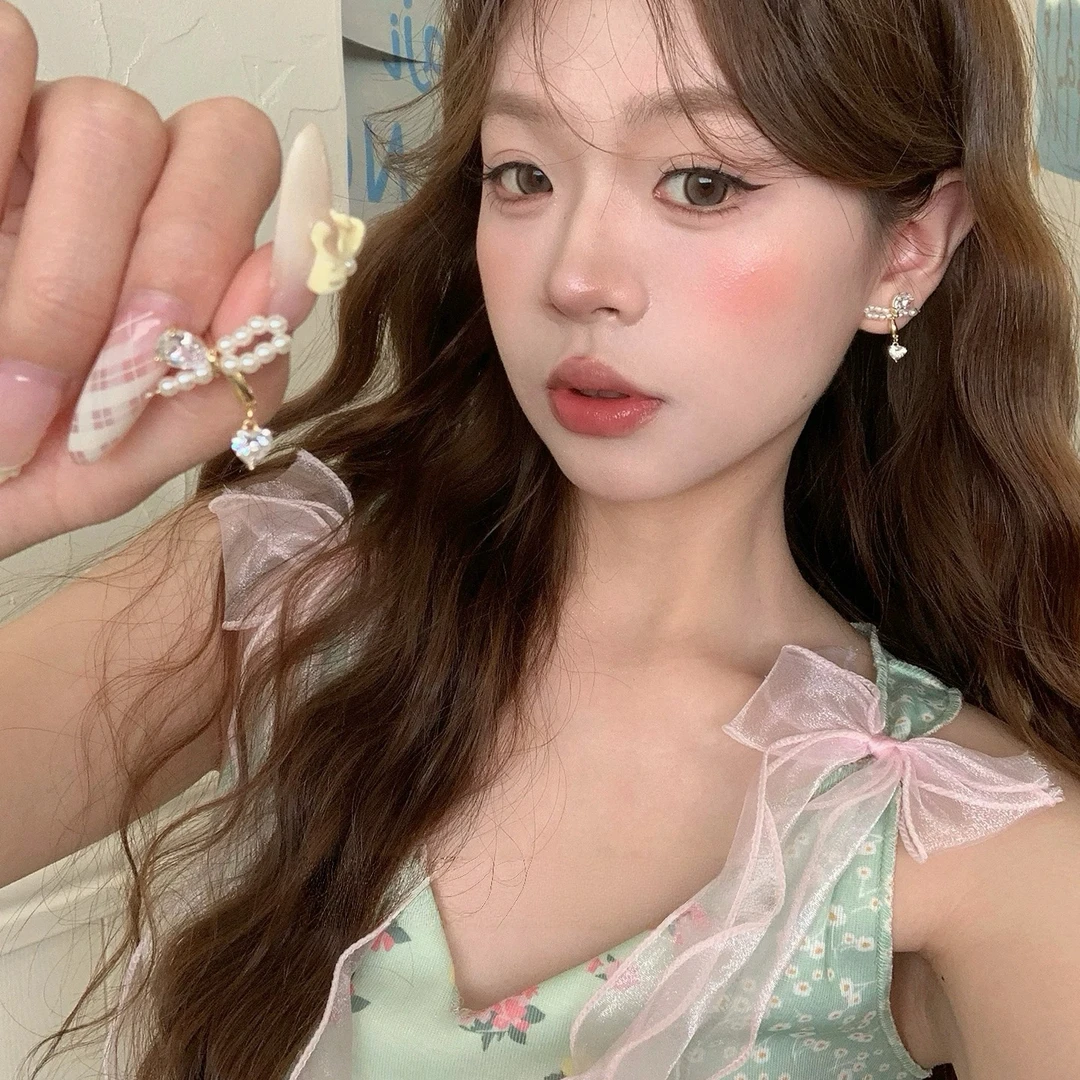 铜合金耳饰 D2091 S925银针珍珠蝴蝶结耳钉轻奢气质高级感独特女