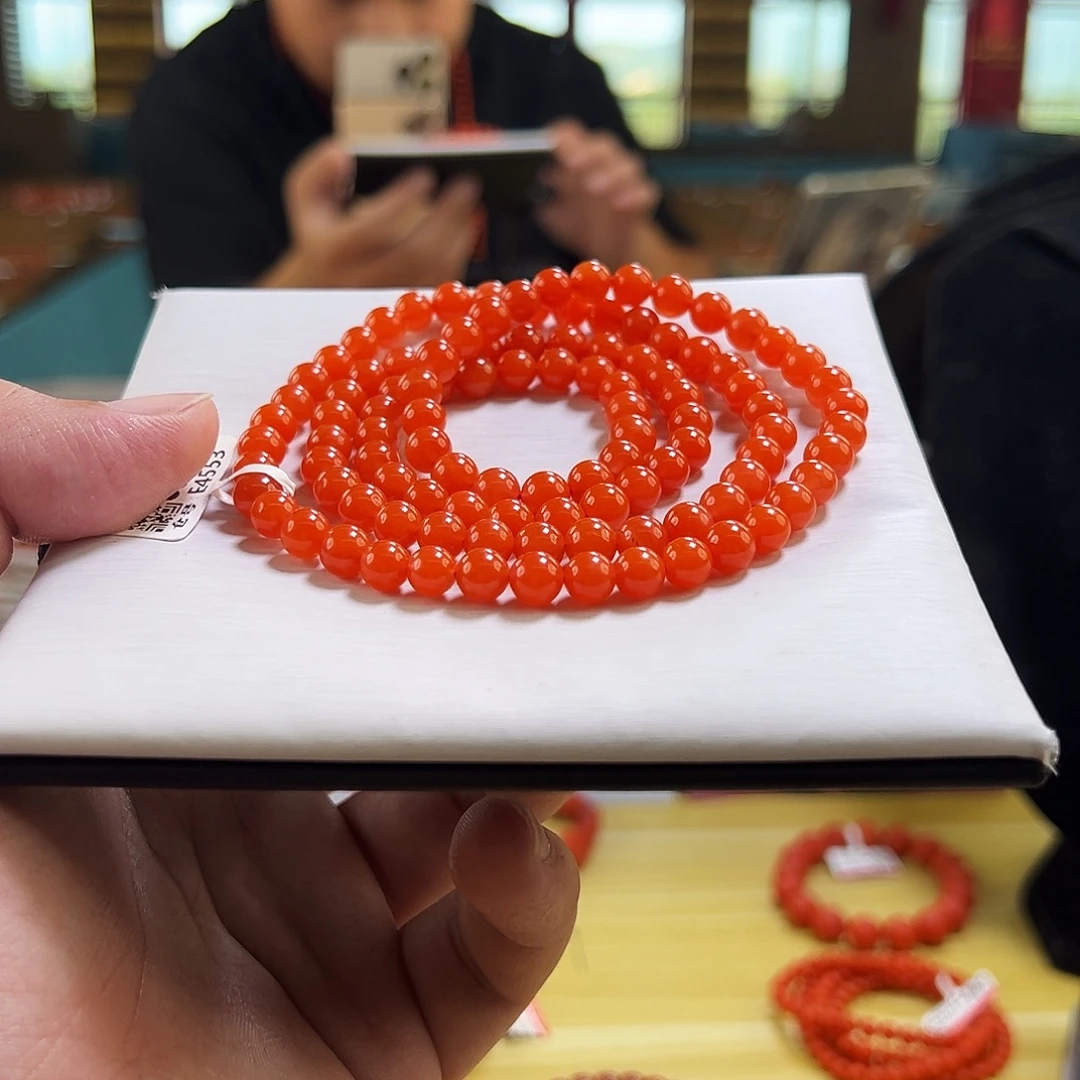 南红玛瑙未镶嵌手链