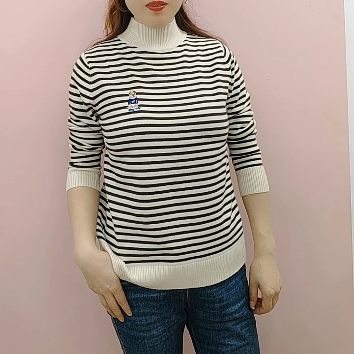 [姐妹服饰]［802熊熊］休闲时尚宽松洋气舒适套头毛衣