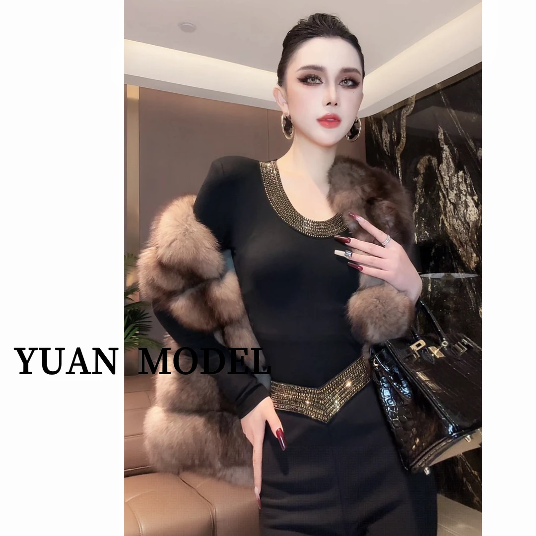 YUAN MODEL/媛老板-时装大U领烫钻气质加厚长袖T恤打底衫 110306