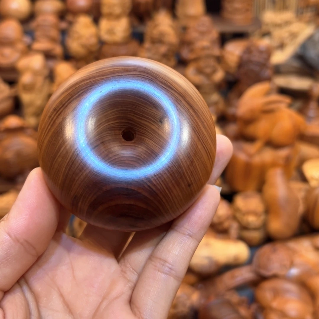 用***9柏木（崖柏）平安扣