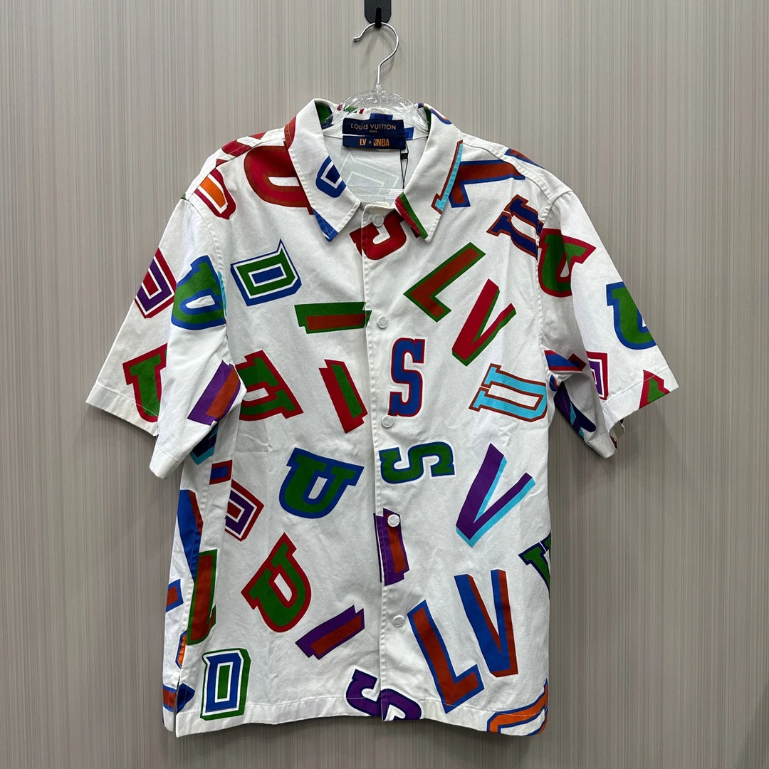 99新 LouisVuitton/路易威登 NBA衬衫短袖 尺码：M 10949