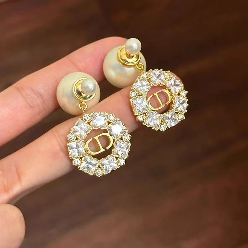 铜合金耳饰 《货号8735》韦雪同款镂空字母耳饰