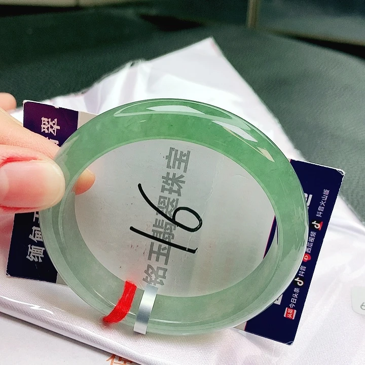 翡翠未镶嵌手镯缅甸天然a货翡翠手镯