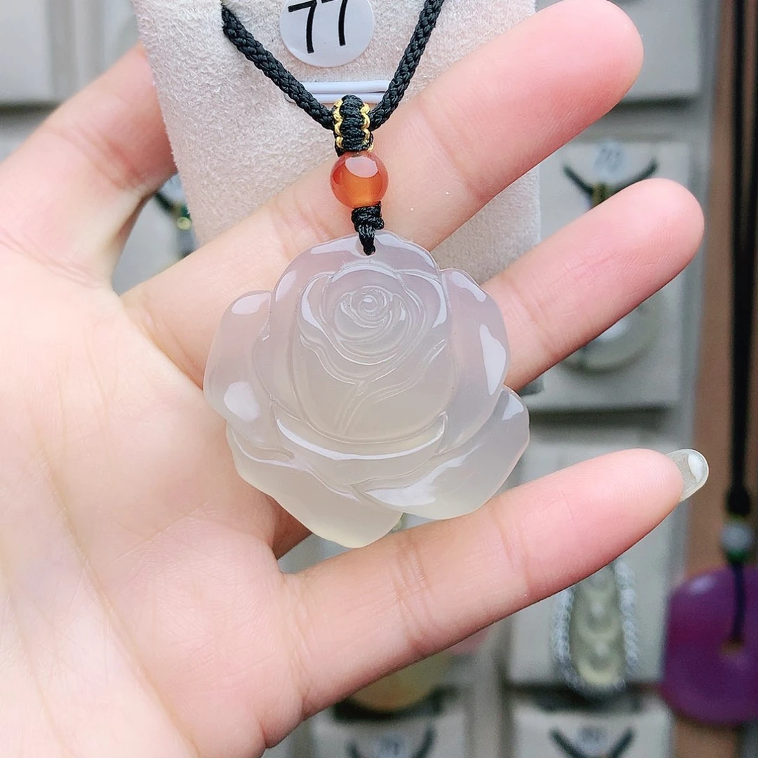 玛瑙/玉髓颈饰未镶嵌