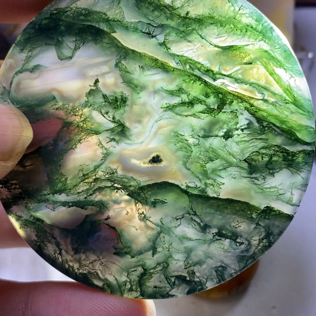 玛瑙/玉髓吊坠(赠链)未镶嵌詹*六