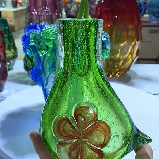 花瓶高19厘米口径3厘米