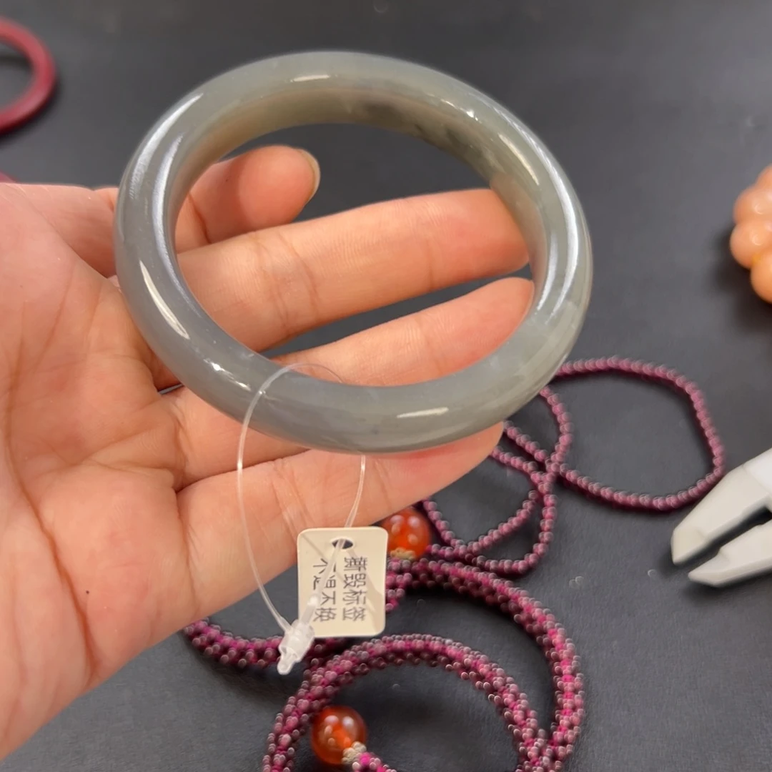 和田玉手镯未镶嵌56.9圈围272