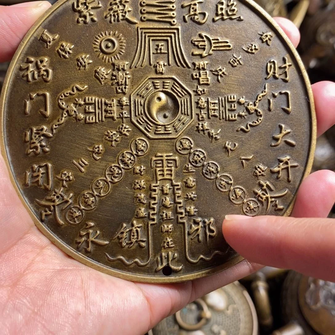 精美铜器做工精良