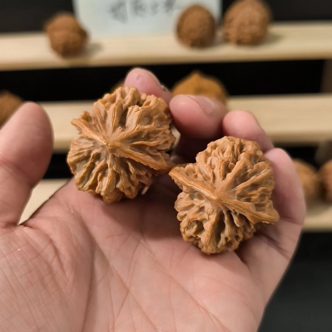 文玩核桃吊坠38帝王