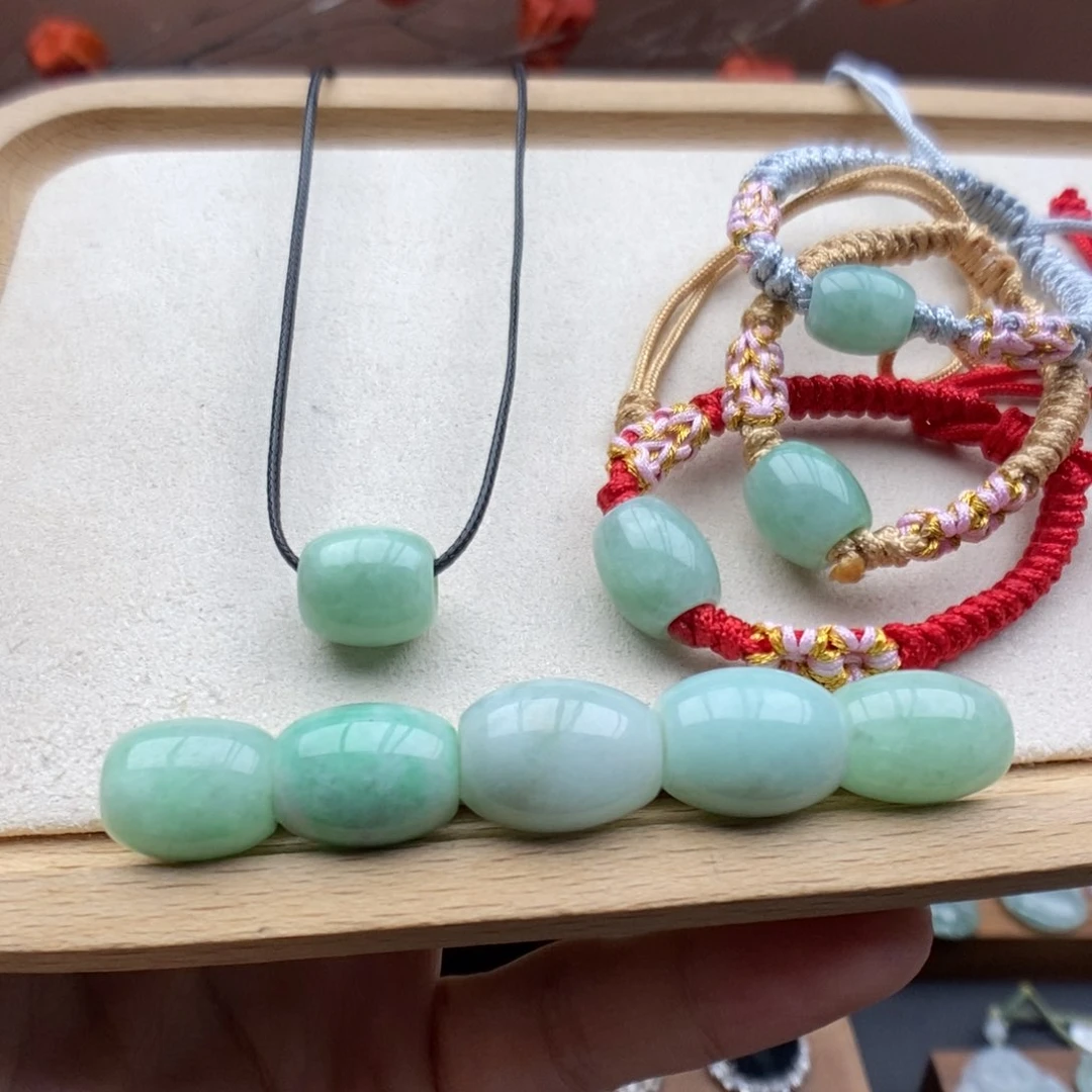 【闪购商品】颈饰未镶嵌翡翠发其一