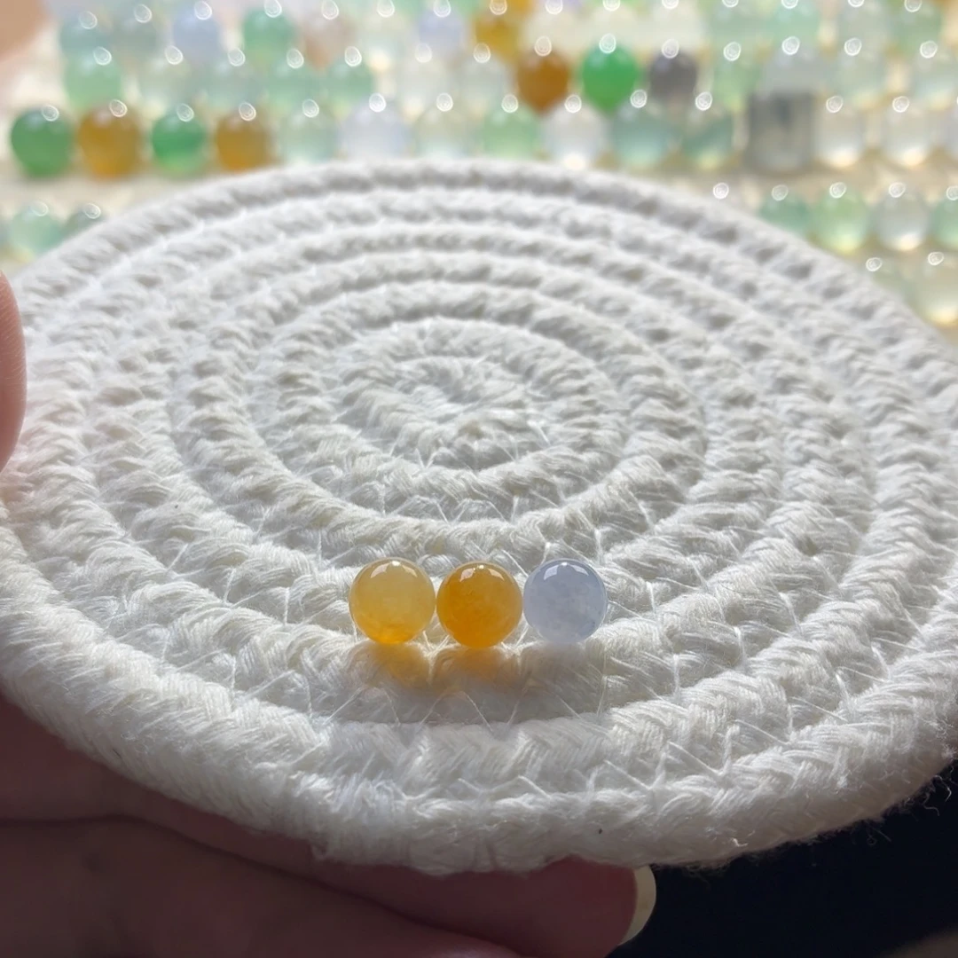 黄***！翡翠散珠翡翠卡0855